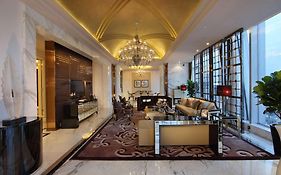 Sofitel Guangzhou Sunrich - Free Shuttle Bus To Canton Fair Complex & Overseas Buyer Registration Services During Canton Fair Period